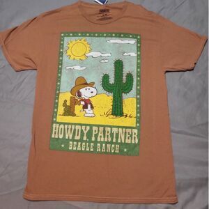 NWT Western Theme Peanuts Snoopy Beagle Ranch Women's Size Medium T-Shirt